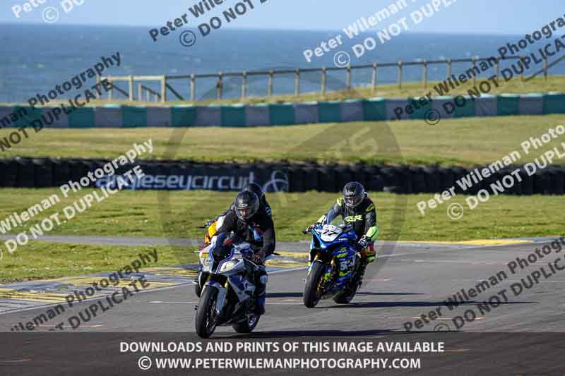 anglesey no limits trackday;anglesey photographs;anglesey trackday photographs;enduro digital images;event digital images;eventdigitalimages;no limits trackdays;peter wileman photography;racing digital images;trac mon;trackday digital images;trackday photos;ty croes